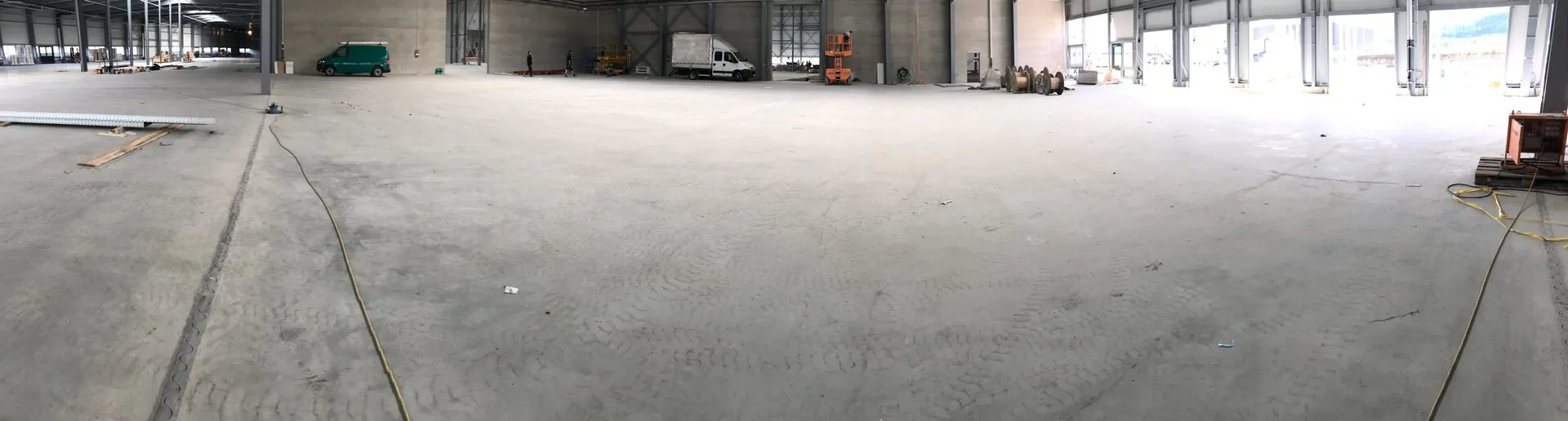 Fertige Industriebodenfläche